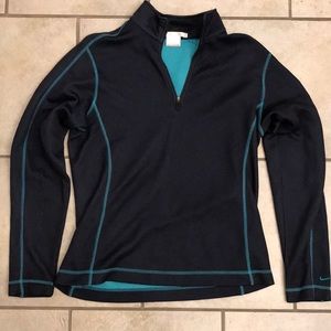 Nike navy size medium 3/4 zip pullover. EUC!